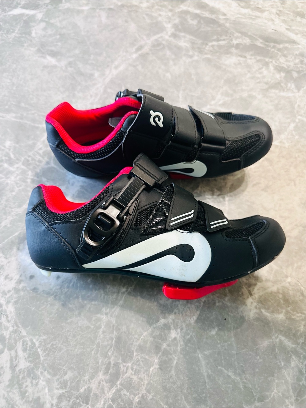 Peloton Cycling Shoes with Cleats Size 38 / Women's 7 Black Red White- Excellent - Picture 3 of 7